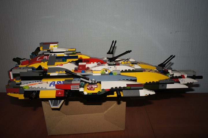 LEGO MOC - In a galaxy far, far away... - Крейсер Виконт