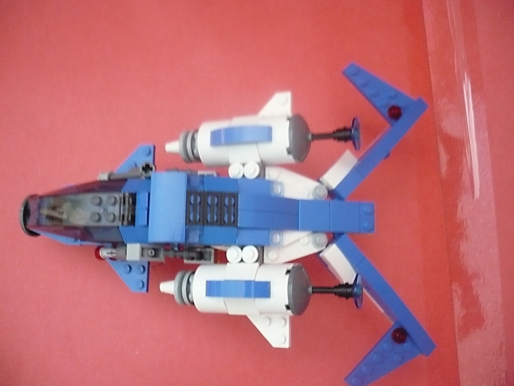 LEGO MOC - In a galaxy far, far away... - 'Blue Sky' starship