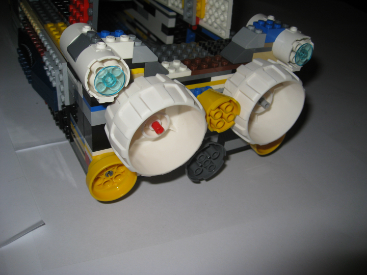 LEGO MOC - In a galaxy far, far away... - Разрушитель перевозящий 2 истребителя (РП2И)