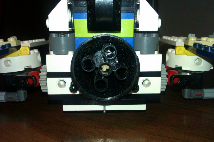 LEGO MOC - In a galaxy far, far away... - S-Wing starfighter