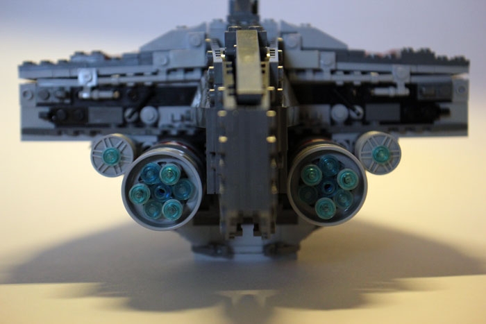 LEGO MOC - In a galaxy far, far away... - Nave de assalto classe Acclamator