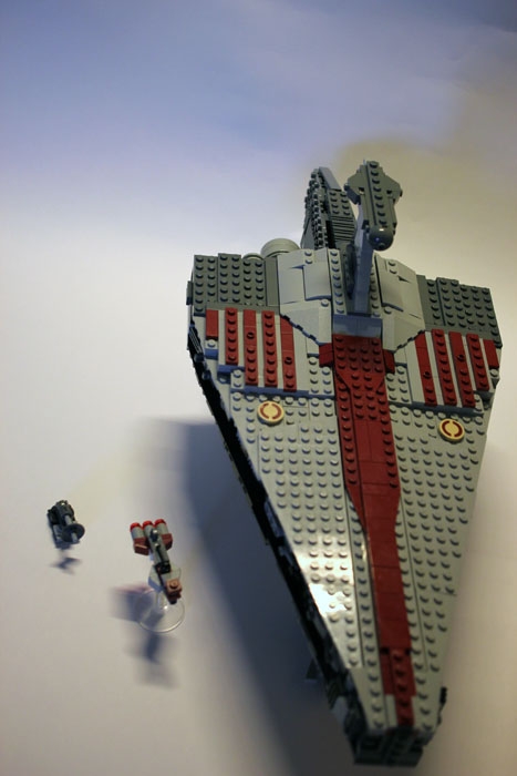 LEGO MOC - In a galaxy far, far away... - Nave de assalto classe Acclamator