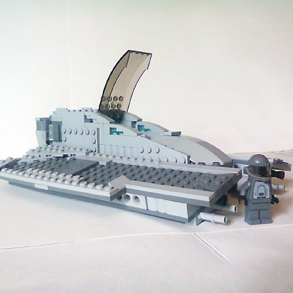 LEGO MOC - In a galaxy far, far away... - 'Hawk' starfighter