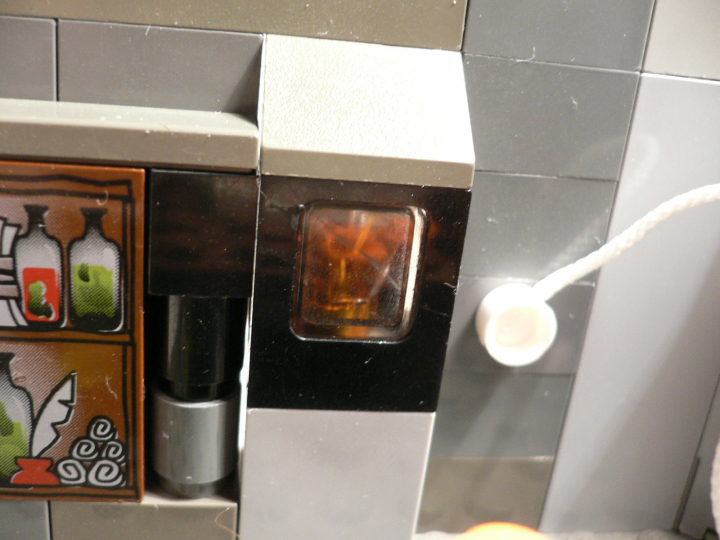 LEGO MOC - Because we can! - Nikola Tesla: Шкаф с кристаллом