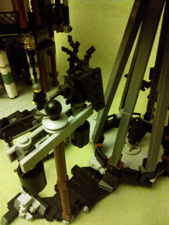 LEGO MOC - Because we can! - Wireless Electricity: птица на столбе