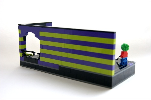 LEGO MOC - Heroes and villians - Joker and Harley's Love Nest