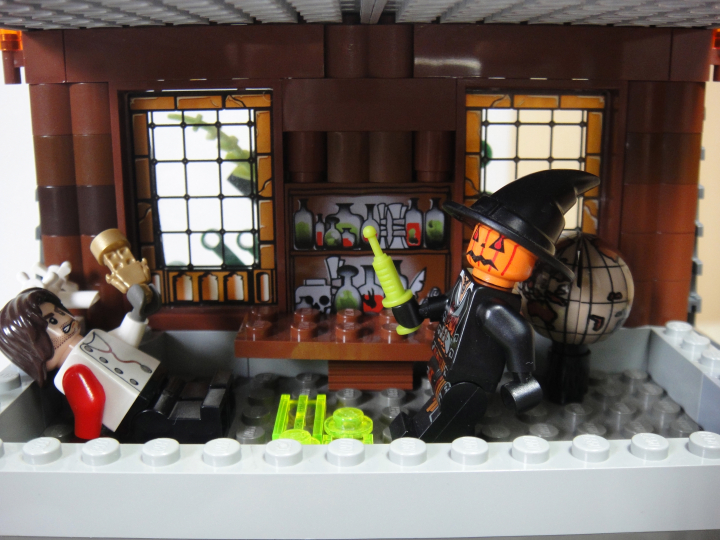 LEGO MOC - Heroes and villians - Arkham Asylium
