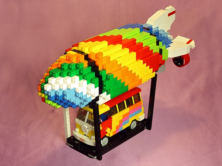 LEGO MOC - Mini-contest 'Zeppelin Battle' - Make Love Not War