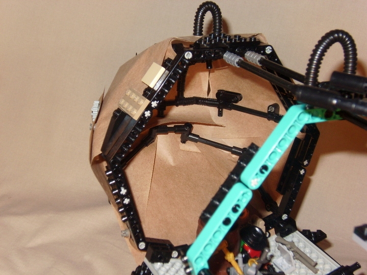 LEGO MOC - Mini-contest 'Zeppelin Battle' - Sky Shark: Вид изнутри на носовую часть дирижабля