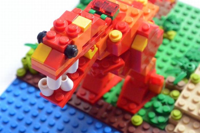 LEGO MOC - Jurassic World - Тираннозавр РЕКС на берегу озера! 