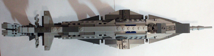 LEGO MOC - Submersibles - Наутилус: Вид сверху, показывающий горизонтальные стабилизаторы-плавники.