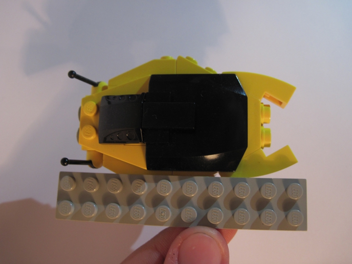 LEGO MOC - Battle of the Masters 'In cube' - Подводный катер «Скат»: И пара технических фоток: модель вписывается в 10 пинов