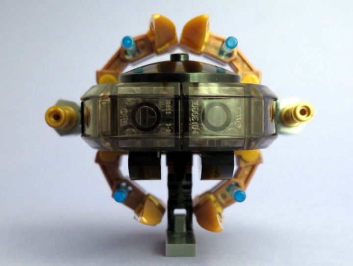 LEGO MOC - Battle of the Masters 'In cube' - Golden Uninoida: Почти полный круг!
