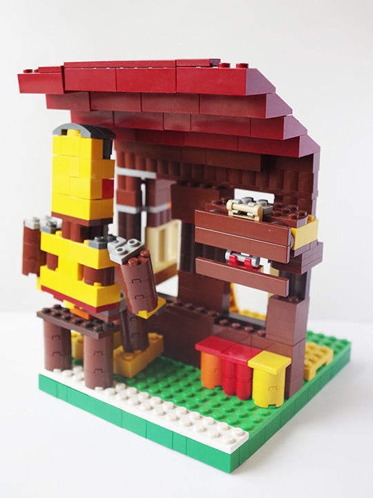 LEGO MOC - Russian Tales' Wonders - Колобок: Вид сзади.
