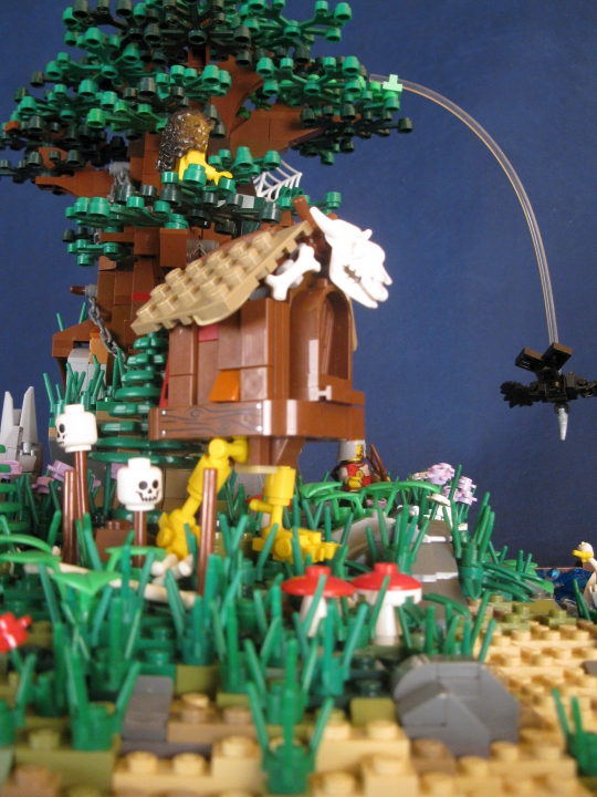 LEGO MOC - Russian Tales' Wonders - A green oak-tree by the lukomorye: ... и её избушка на курьих ножках