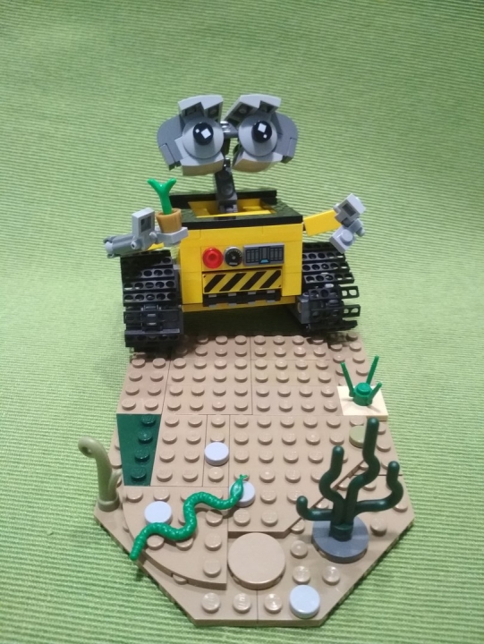 LEGO MOC - Contests of miniatures. WALL-E - WALL-E