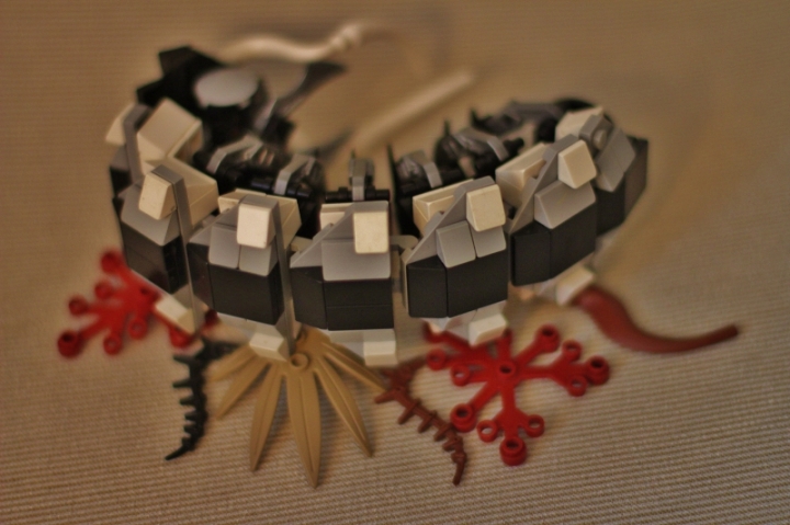 LEGO MOC - Fantastic Beasts And Who Dreams Of Them - Буйволиный Кракс: После еды.