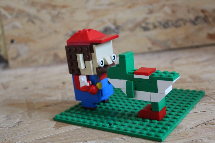 LEGO MOC - 16x16: Chibi - Марио: М: -Ой, я не вкусный!<br />
Й: - Йоши!!!