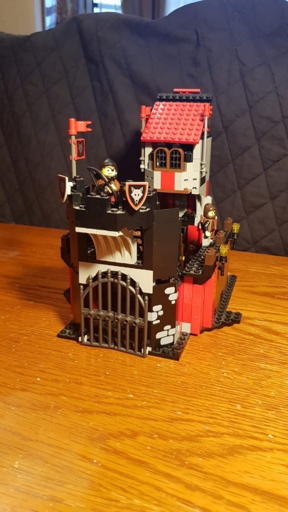 LEGO MOC - Младшая лига. Конкурс 'Средневековье'. - Триумф Волков?