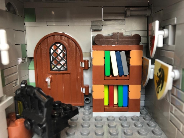 LEGO MOC - Младшая лига. Конкурс 'Средневековье'. - Внутренний двор замка
