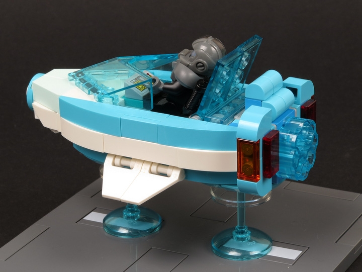 LEGO MOC - LEGO-contest 16x16: 'Cyberpunk' - ГруБыКиРя: Нельзя забывать про подставку под спину.
