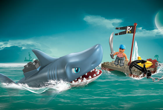 Bricker - Brinquedo contruído por LEGO 7882 Shark Attack
