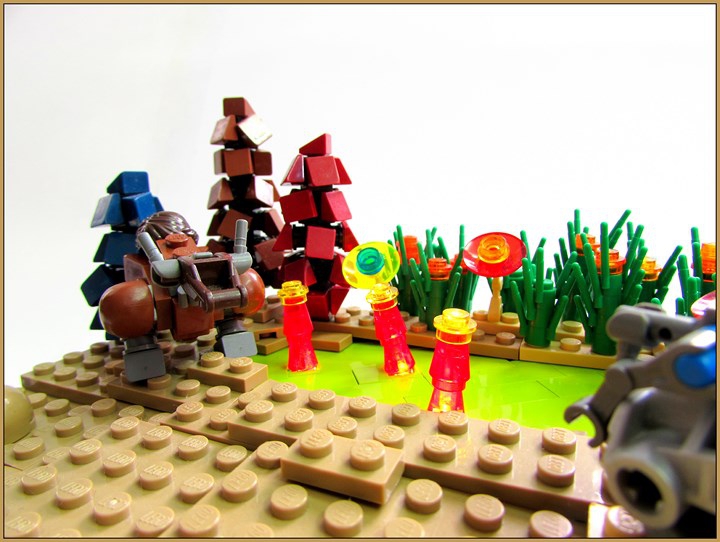 LEGO MOC - Инопланетная жизнь - Синтия: планета песка и леса.: У небольшого болотца, окруженного яркой растительностью, на происходящее смотрит забавное подобие бычка - корнибус. Из зеленой жижи растут биолюминесцентные цветы.