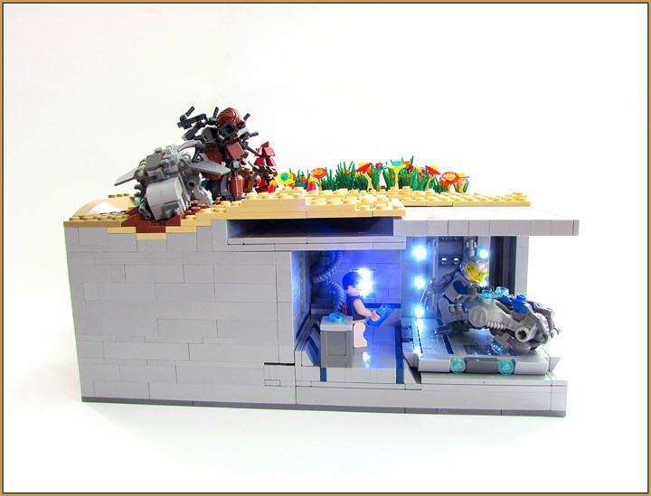LEGO MOC - Инопланетная жизнь - Синтия: планета песка и леса.: Плита, отделяющая базу от поверхности планеты отъехала, освобождая путь мягко движущемуся лифту, и я оказался на поверхности.