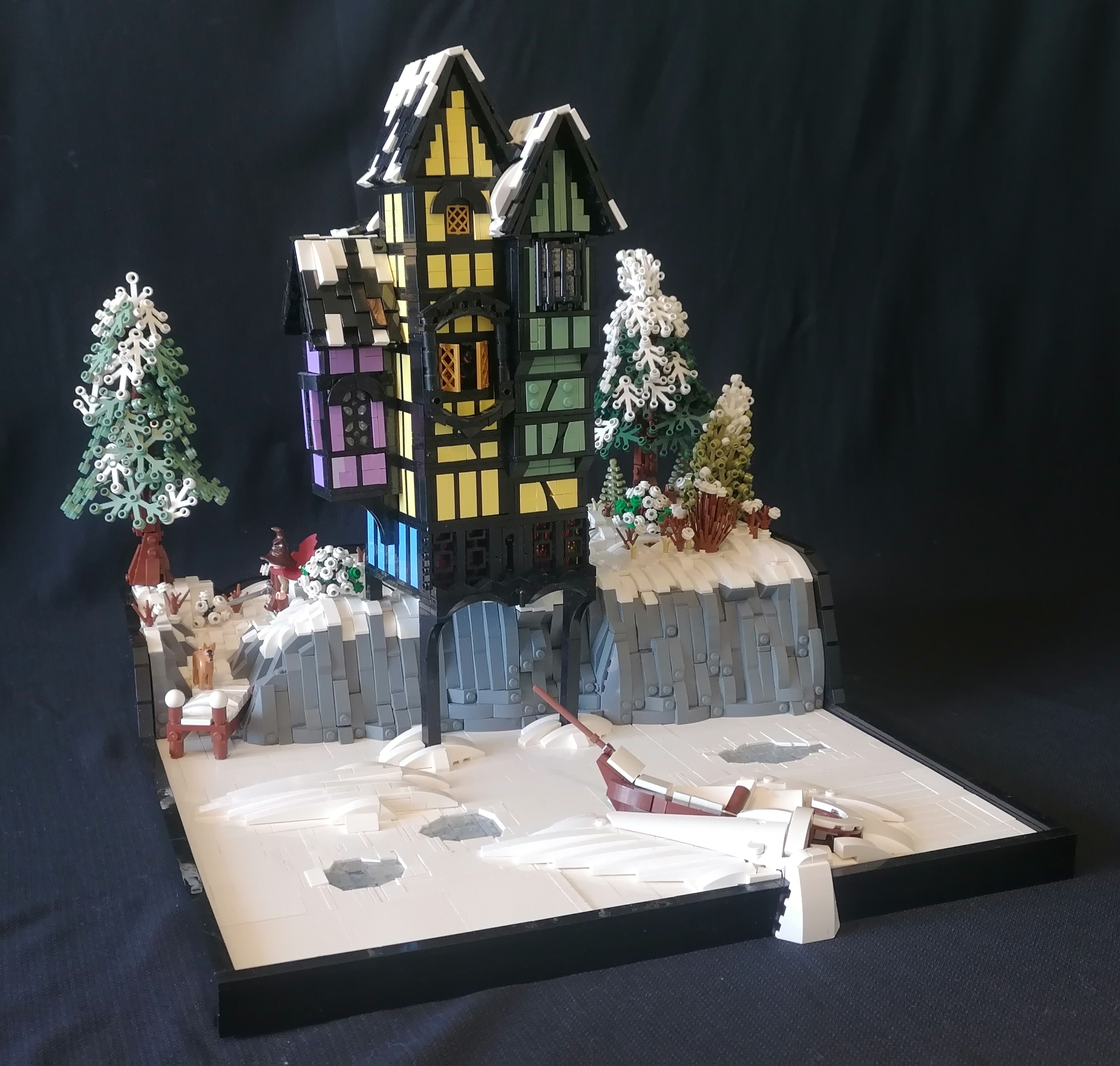 LEGO MOC - В забытом месте: Дневная версия. Здесь можно разглядеть детали, хотя изначально я планировал сделать только темное фото.